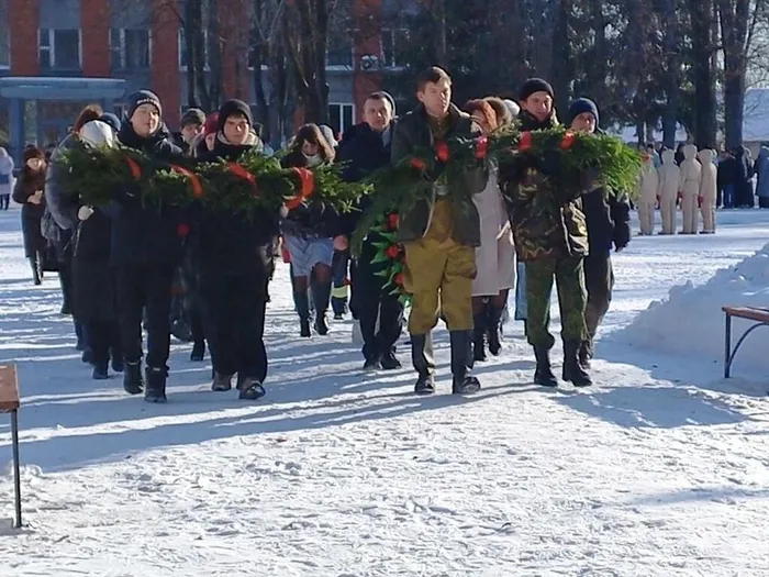 R-ioPMTnrueR3d_2wmQnrs02WlCu_9LfQOI7mQOsEV39QLfMJraSTXgA52QqKr7kX1lE6WCWIH96keqaS4fQvEZF