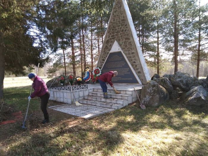 Уборка в д.Железница